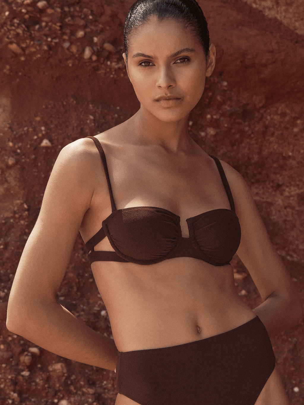LUNA UNERWIRE BIKINI TOP IN WINE