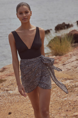 The Ruban wrap-skirt in Dandelion