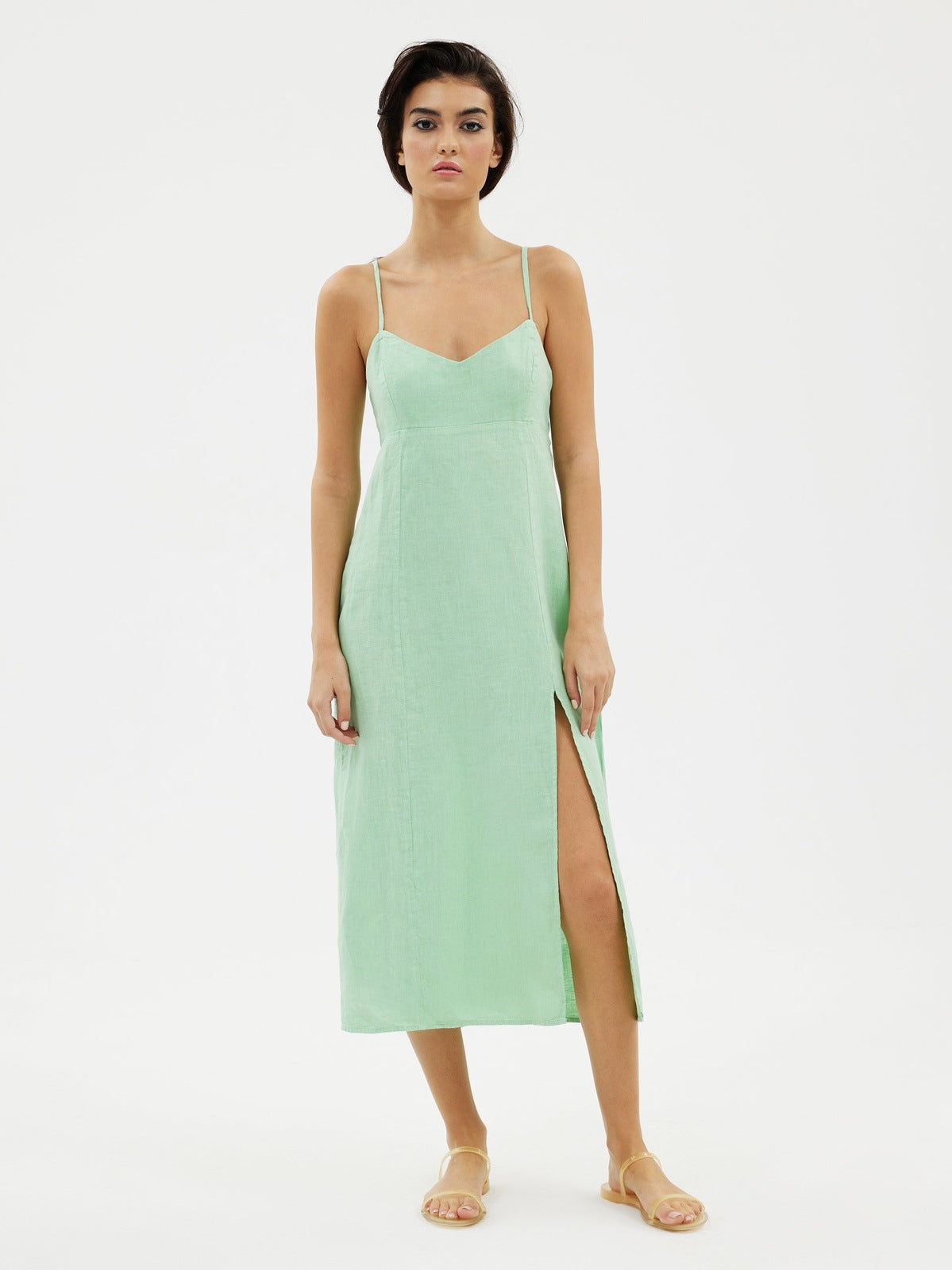 The Jeneia Linen dress in Matcha